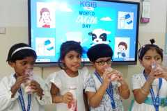 KG1B-milk-day-2023-24-4